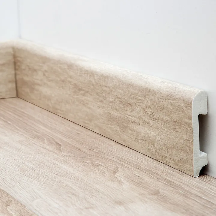 ZOCALO DE EPS 7.9 cm x 2 MTS MADERA CLARA