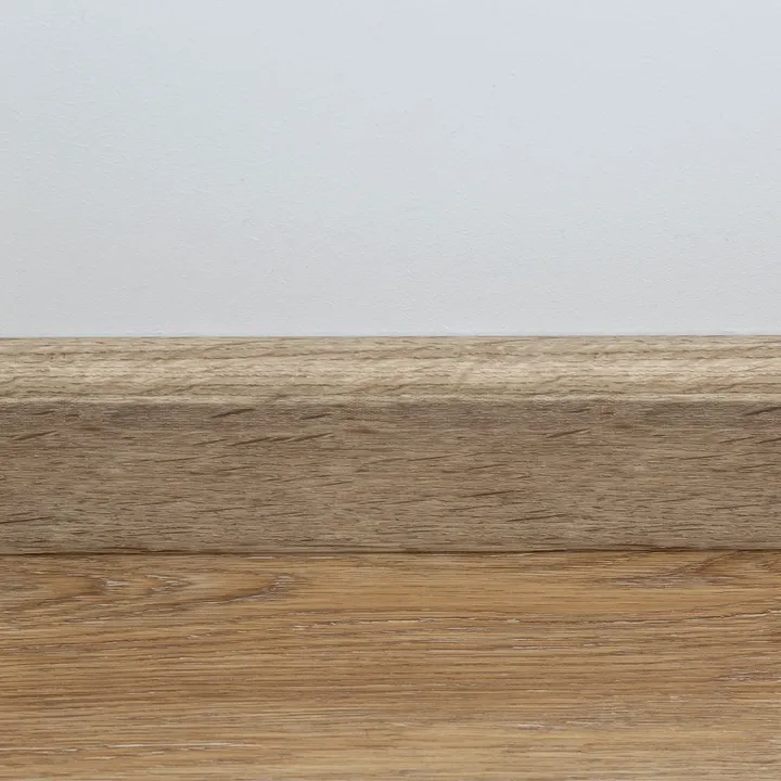 ZOCALO DE EPS 8.2 cm x 2 MTS MADERA VETEADA - Miniatura 3